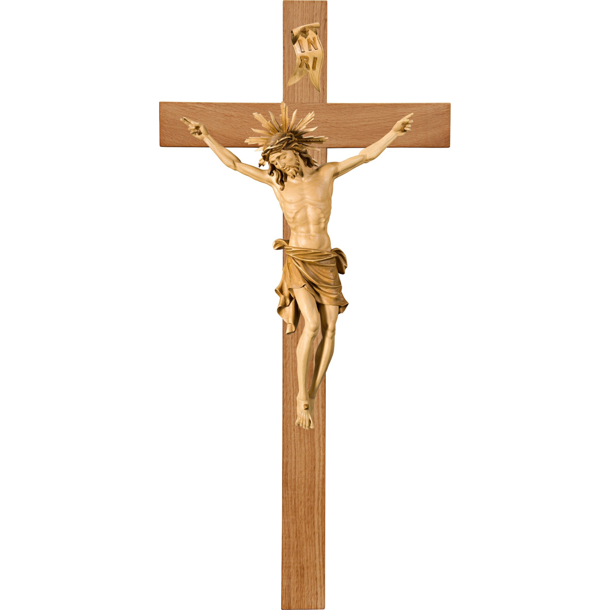 Cristo Pisa en cruz de roble simple ancha